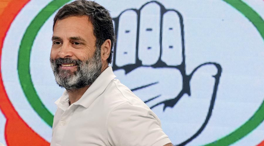 Congress starts ‘Sankalp Satyagraha’ in support of Rahul Gandhi