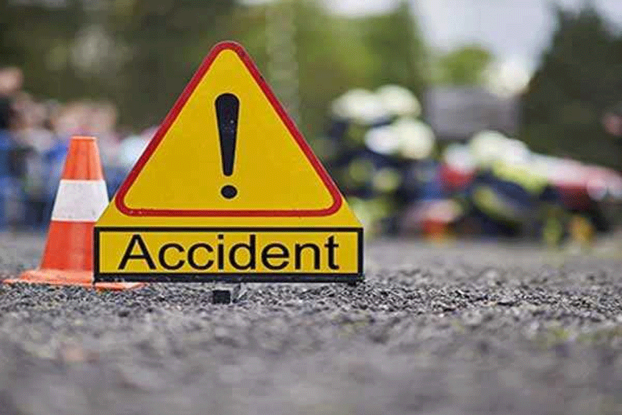 One killed, two injured after car fell into ditch