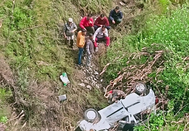 One killed, two injured in accident in Kullu
