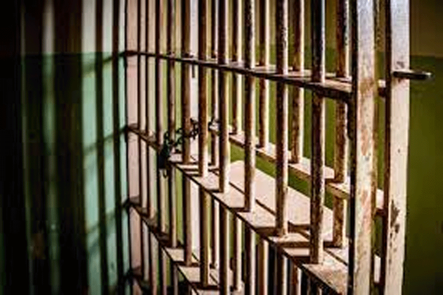 Life imprisonment for raping a minor