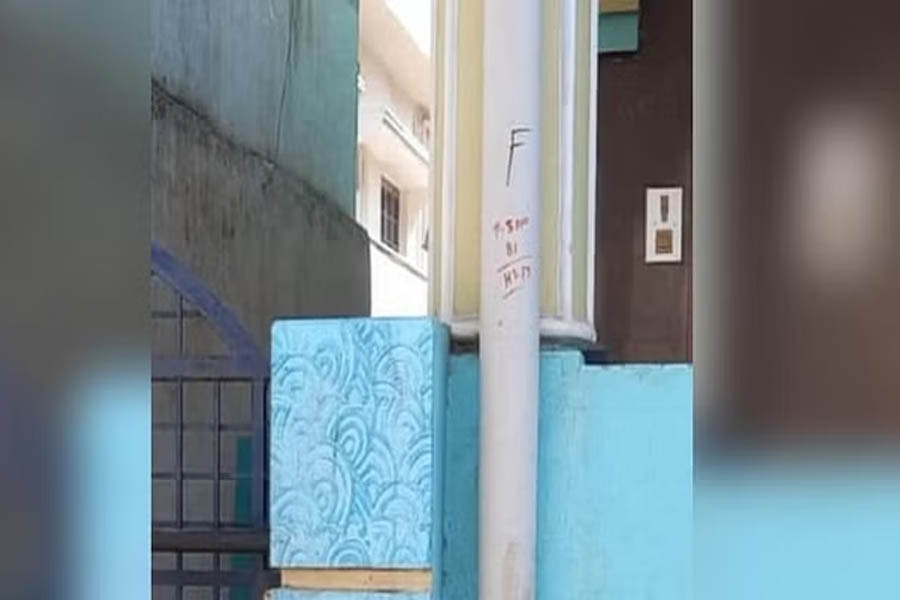 Party leaders put letters on houses to identify freebie beneficiaries