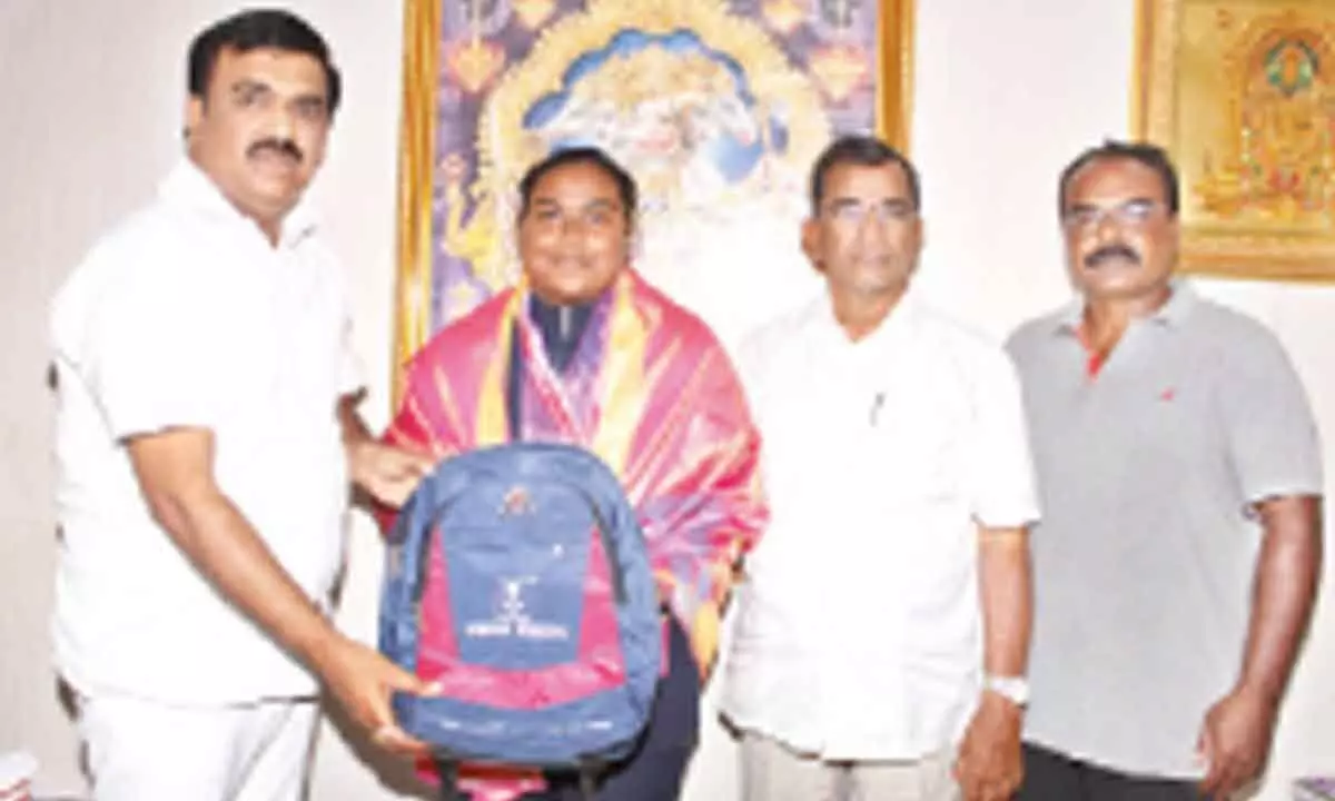 Powerlifter honored for outstanding performance