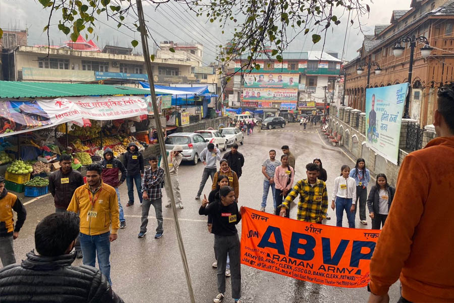 Akhil Bhartiya Vidyarthi Parishad protests over delay in revaluation of exam results