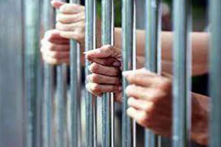 The real business of counterfeit notes! Four arrested with fake notes worth Rs 25 lakh