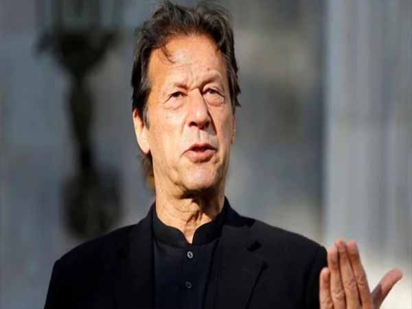 Live coverage banned outside judicial complex in Islamabad, Imran will reach for hearing