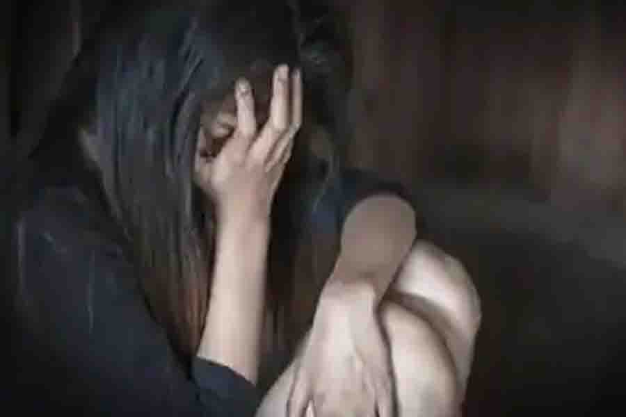 Minor gang-raped by taking hostage in hotel, 4 arrested