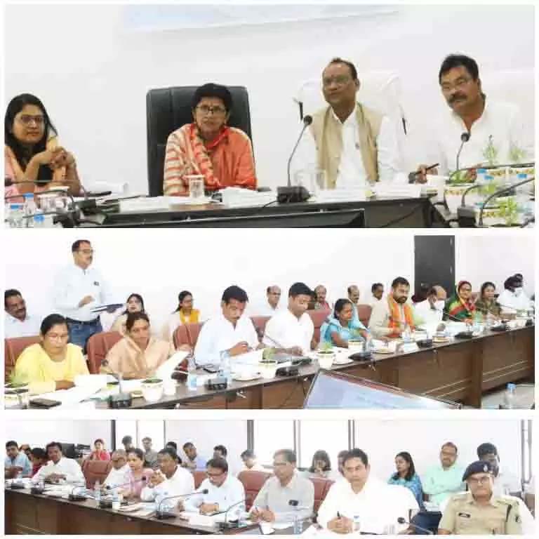 MP Mahant took the meeting of Disha Committee