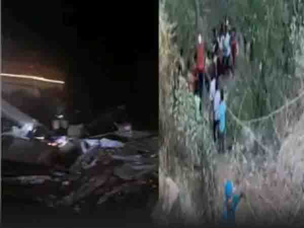12 killed, 28 injured after bus overturns in ditch on Mumbai-Pune highway; President, PM expressed condolences