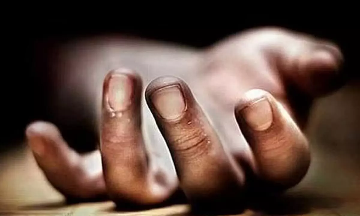 father strangled to death in hyderabad