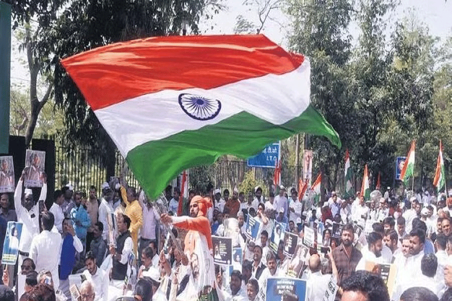 MP Congress to work on ‘cracks’ in families long associated with BJP