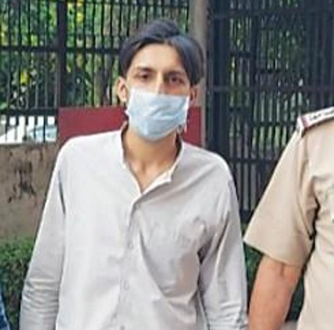 Club worker arrested with 67.4 grams of heroin in Chandigarh