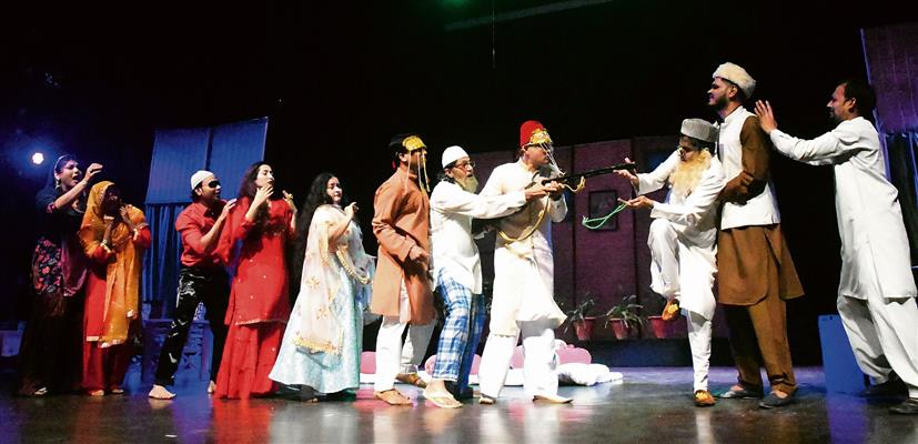 Three-day annual comedy theater festival begins
