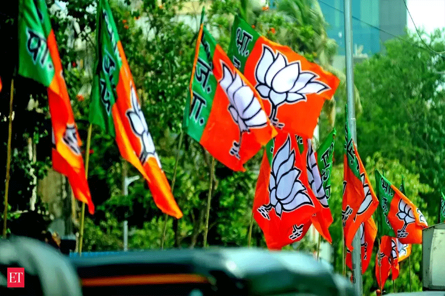 Sacked BJP leaders return to party
