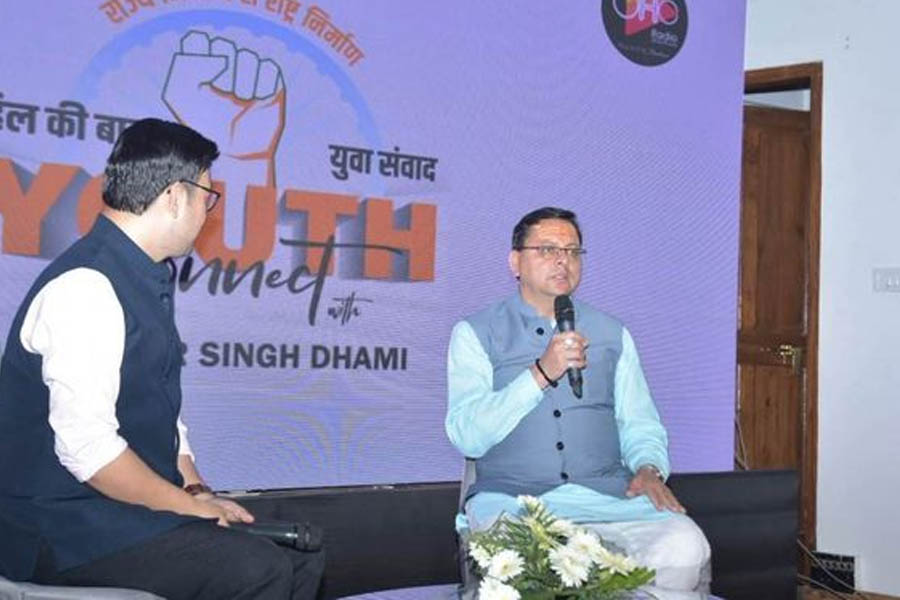 CM Dhami interacted with students in ‘Hil Ki Baat Yuva Samvad’ program