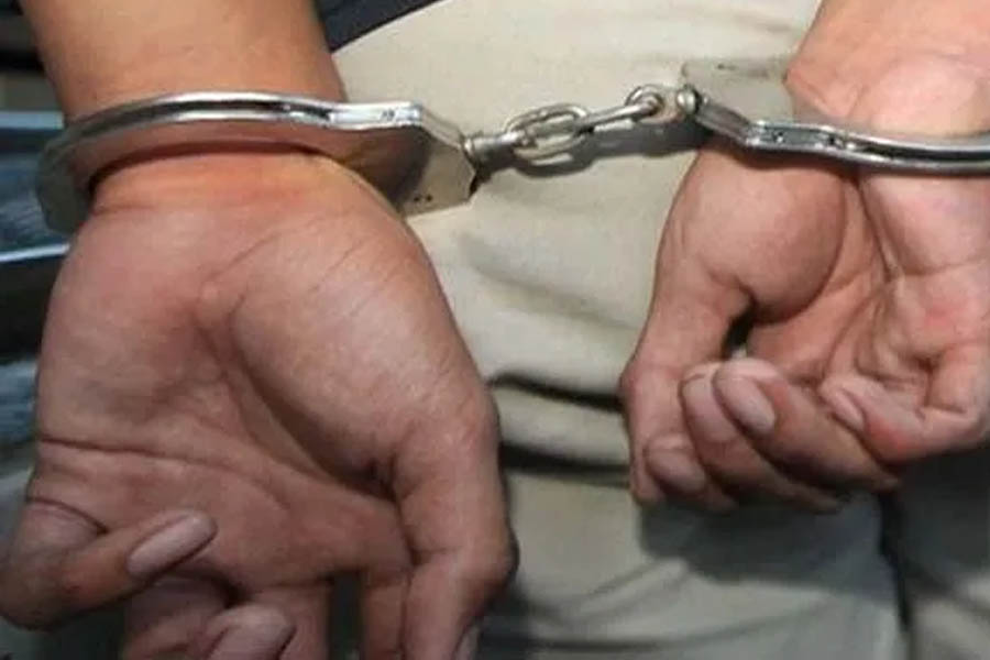 Ahmedabad: Gang members arrested for extorting Rs 2.69 crore from an elderly man in virtual sex