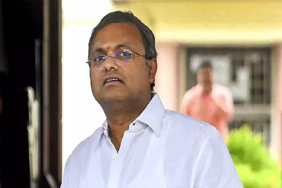 Karti Chidambaram’s property worth Rs 11 crore seized, ED made a big deal