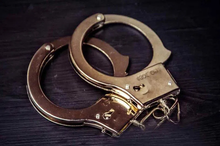 Two persons involved in cheating case and absconding for 30 years arrested