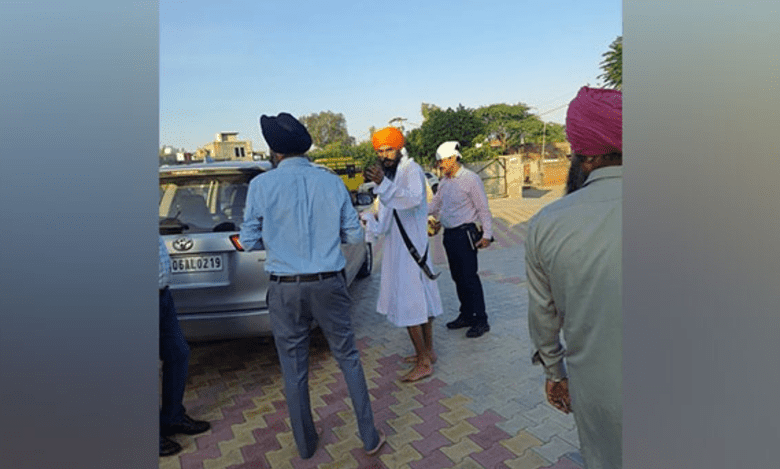 ‘Waris Punjab De’ chief Amritpal Singh arrested from Moga