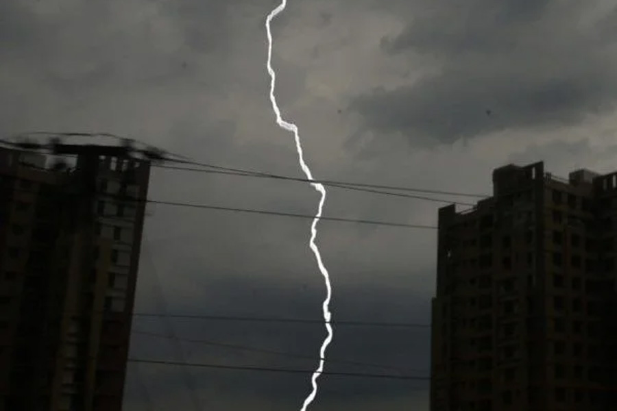 Thunderstorm, strong wind in Khurda, Puri and 3 other districts of Odisha
