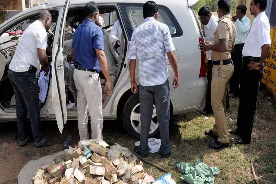 I-T Raids At Premises Of Real Estate Firm G Square In Tamil Nadu