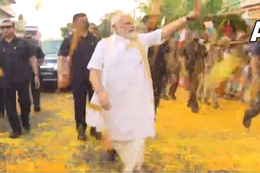 PM Modi receives rousing welcome in Kerala