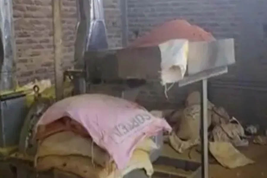 Gujarat: Racket of making fake turmeric was caught, different types of chemicals were mixed in turmeric