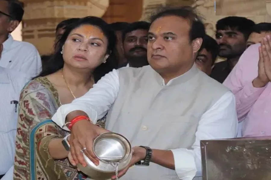 Gujarat: Chief Minister of Assam Himanta Biswa Sarma worshiped Somnath Mahadev