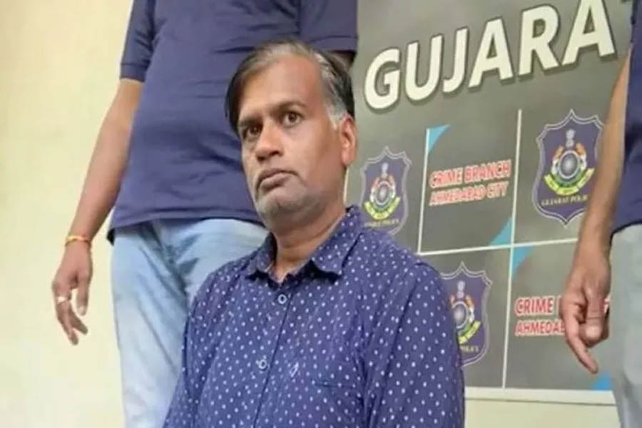 Ahmedabad: Complaint of fraud of 3.51 lakh filed against Mahathug Kiran Patel, court approves remand till April 18