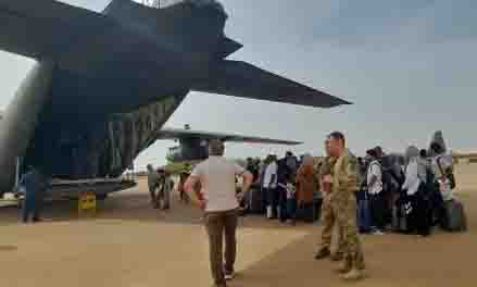 Turkish evacuation plane shot at in Sudan