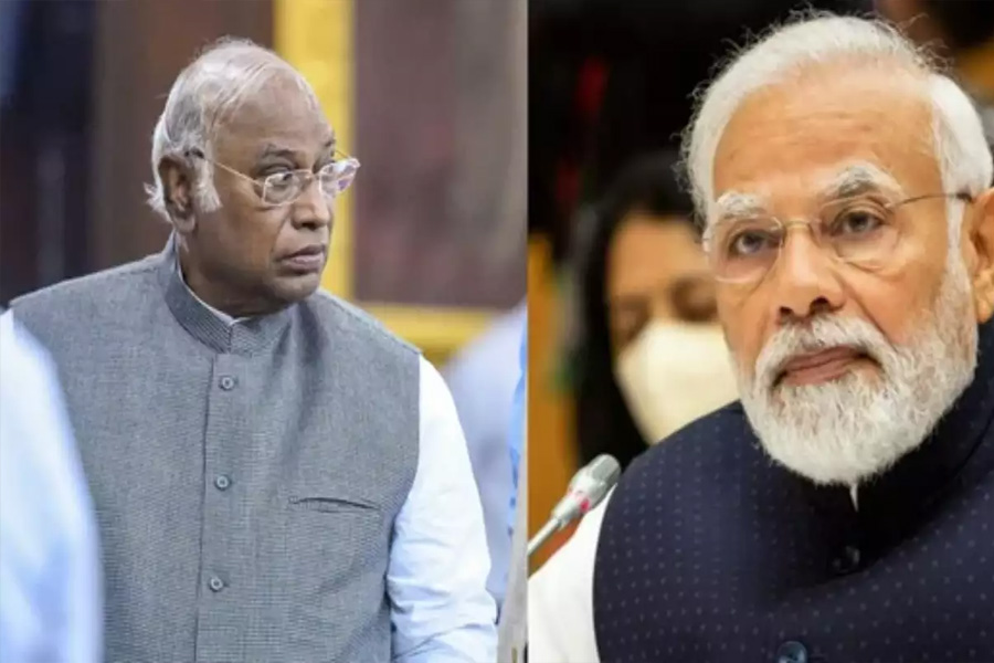 Mallikarjun Kharge likens PM Modi to ‘poisonous’ snake in an election rally, clarifies later