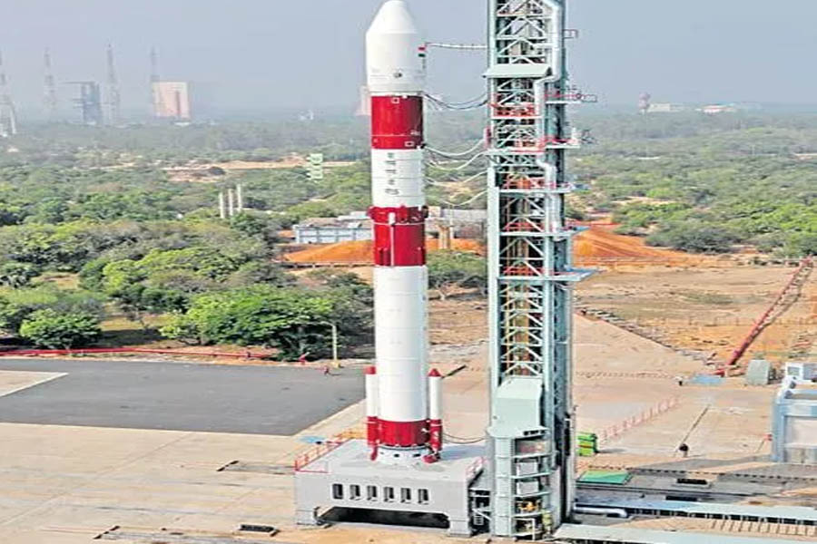 World’s faith on ISRO strengthened, PSLV sent two satellites of Singapore into space
