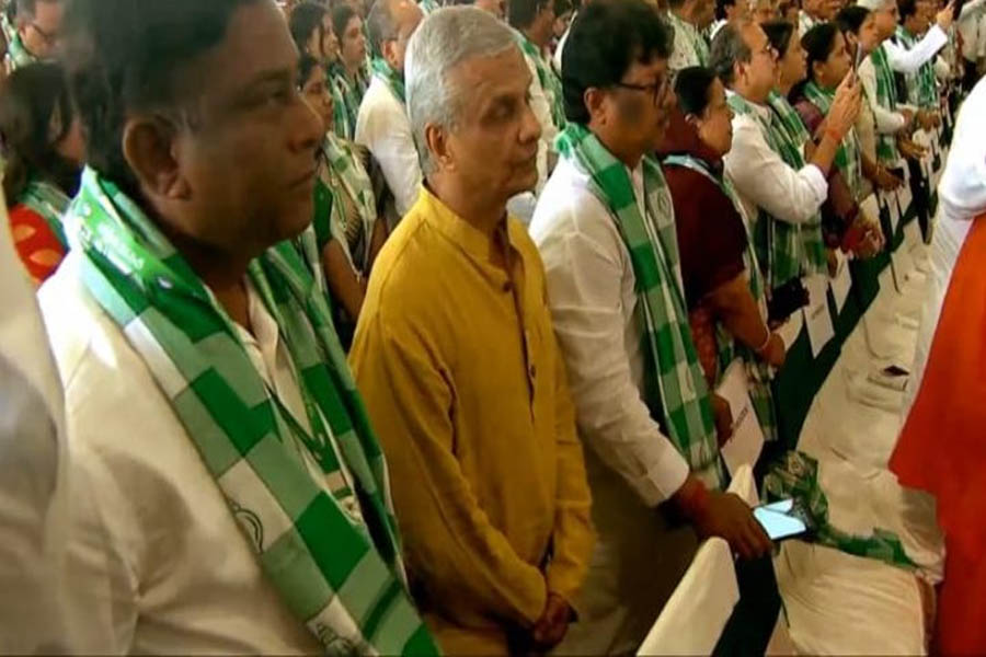 Ex-MP Tathagat attends BJD event, fueling speculation of political comeback