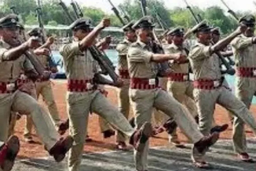 Gujarat government will recruit 7000 posts in police department this year
