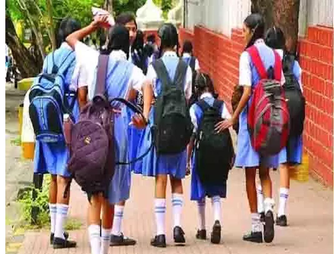 In view of the scorching heat in the state, the school timings were changed, see the order…