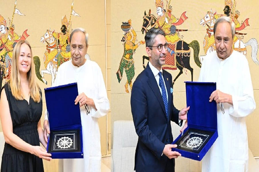 Naveen Patnaik meets OFCH delegation, invites IOC President to visit Odisha