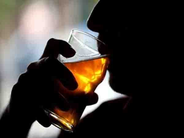 Tamil Nadu DGP orders action on illegal liquor vends