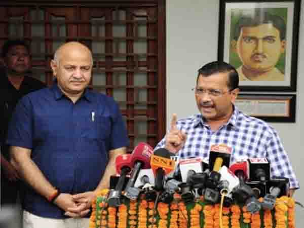 Kejriwal targets Delhi Police over ‘misbehaviour’ with Sisodia