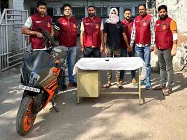 Delhi Police nabs wanted criminal of a murder case