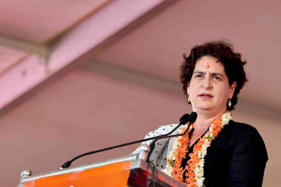 Priyanka Gandhi Vadra will reach Telangana on May 8 for public meeting
