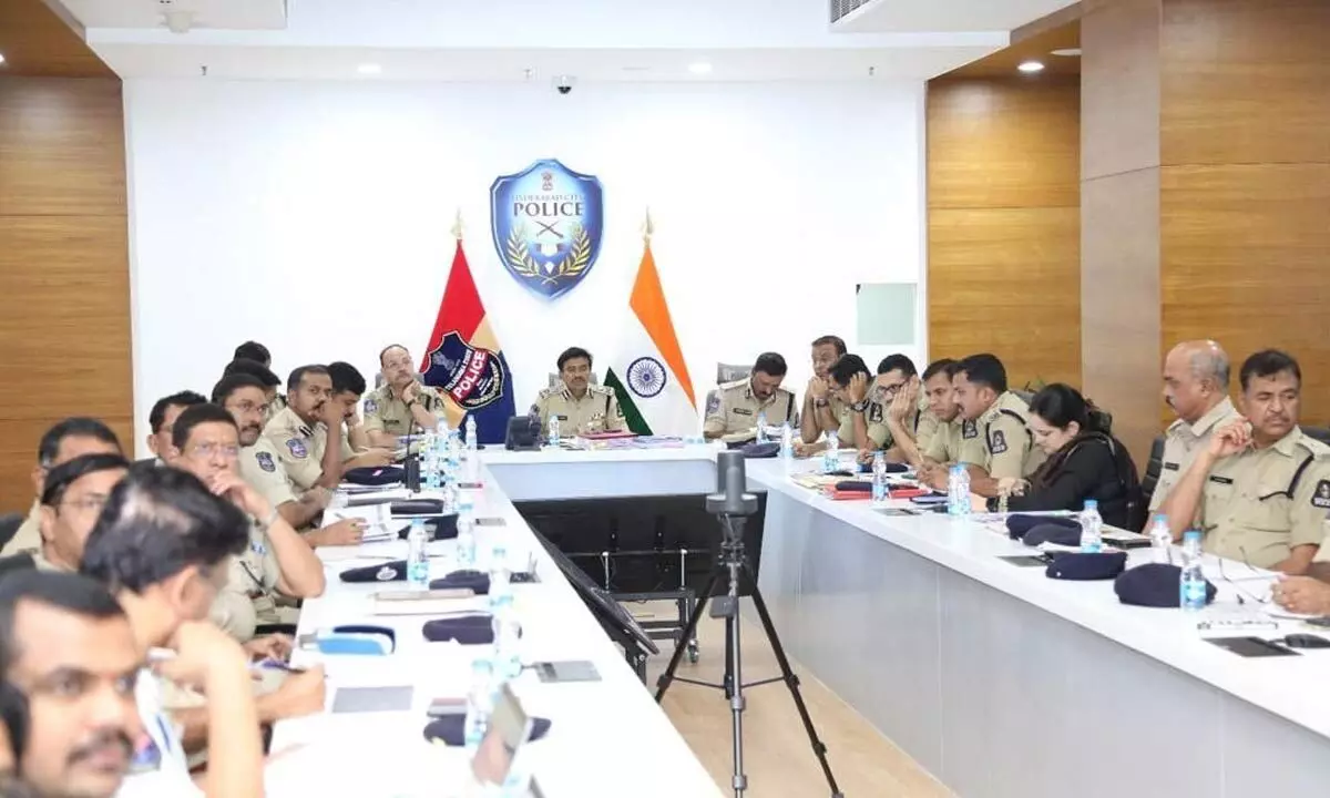 City’s top police officer holds crime review meeting