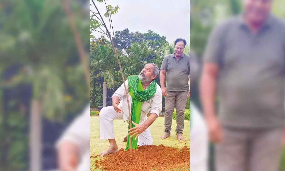 Narayana Murthy took up the Green India Challenge