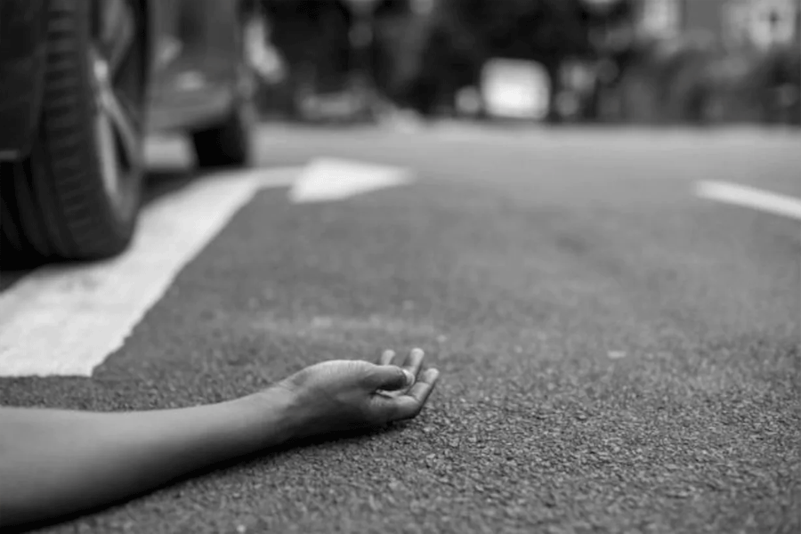 Four killed, 14 injured in bus-truck collision in Shajapur