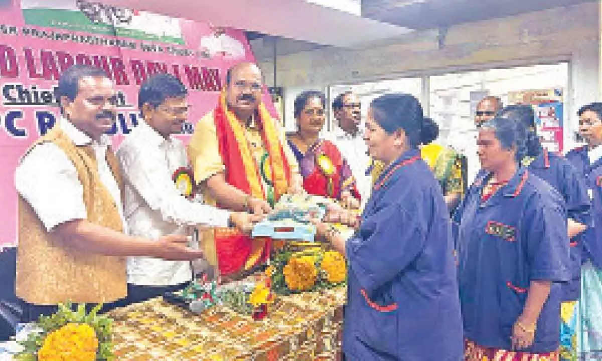 Appreciation of the services of the workforce in nation building