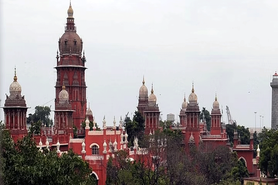 Centre notifies appointment of four judicial officers as additional judges of Madras HC