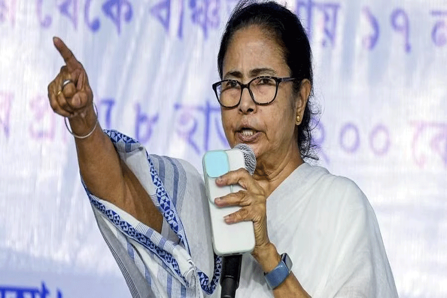 Mamata Banerjee to skip Niti Aayog meet