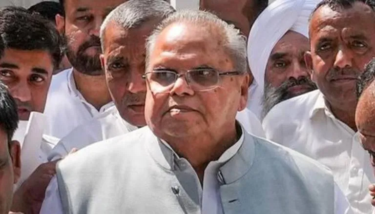 CBI Searches Premises Of J&K Ex-Guv Satya Pal Malik’s Close Aide In Insurance Scam Case