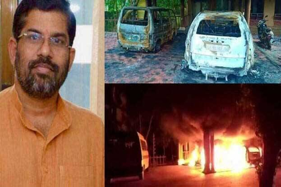 BJP councilor arrested for arson in Sandeepanand Giri’s ashram
