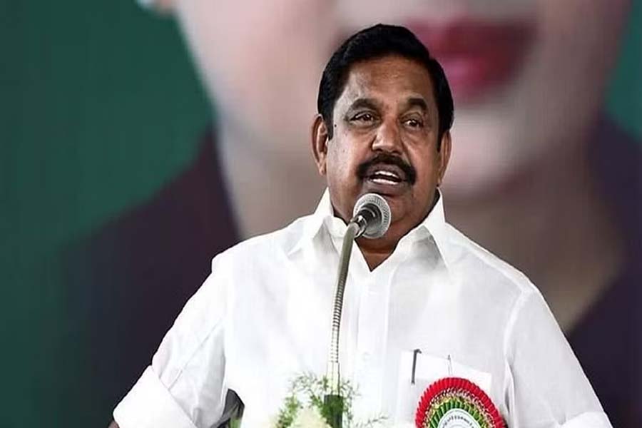 AIADMK urges TN govt to take precautionary measures during festivals
