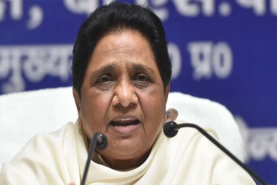 Mayawati Holds Meeting Of Party Cadre From Delhi, J&K, HP