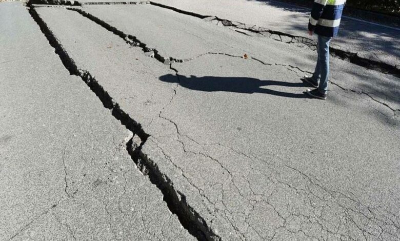 Quake-hit Japan braces for more aftershocks, rain